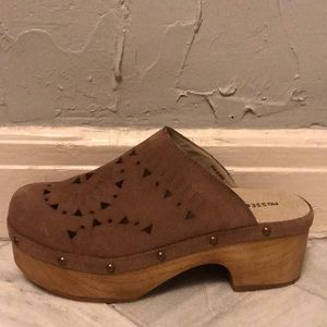 Musse & Cloud Stencil Clogs size 39